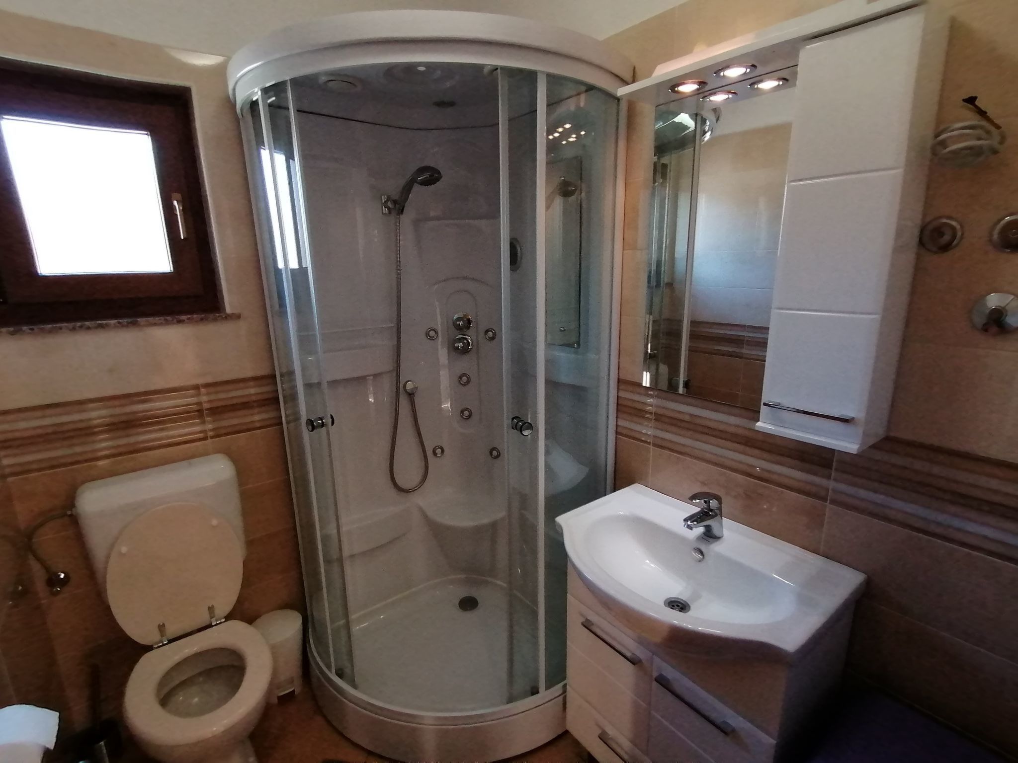 Wohnung Roncević mit Kamin, in Rovanjska-Image-tags.info