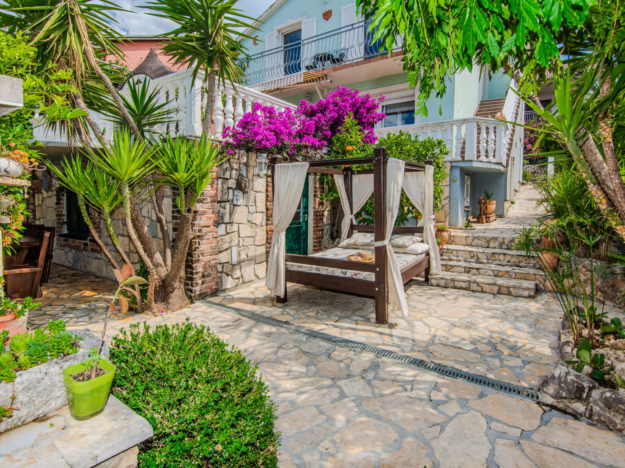 Rustical Villa Verde with pool