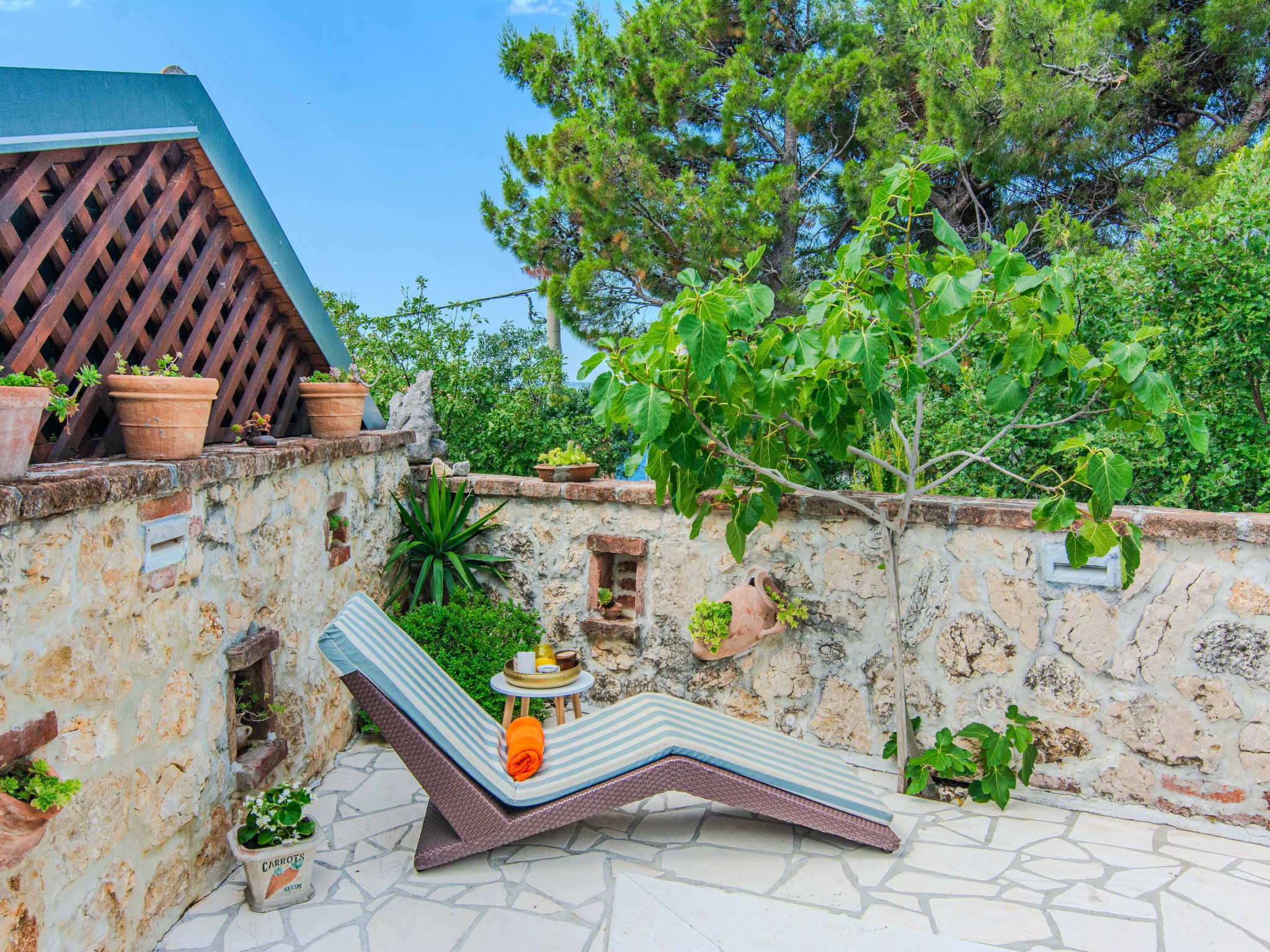 Rustical Villa Verde with pool