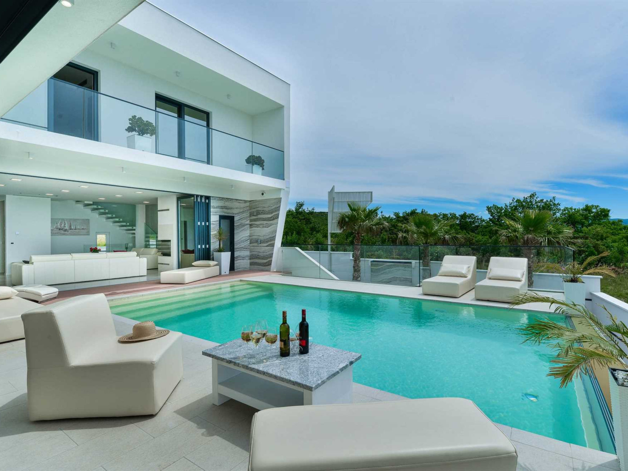 Luxury Villa Michele with infinity pool