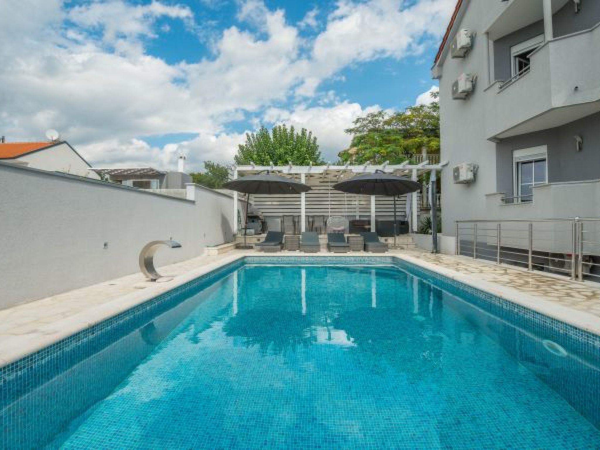 Holiday home Viktoria with pool - Image-tags.info