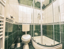 Appartement Škroćo: Direct aan Zee in Maslenica met 3 Slaapkamers - thumbnail 6