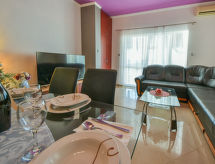 Appartement Škroćo: direct aan zee in Maslenica voor 6 personen - thumbnail 2