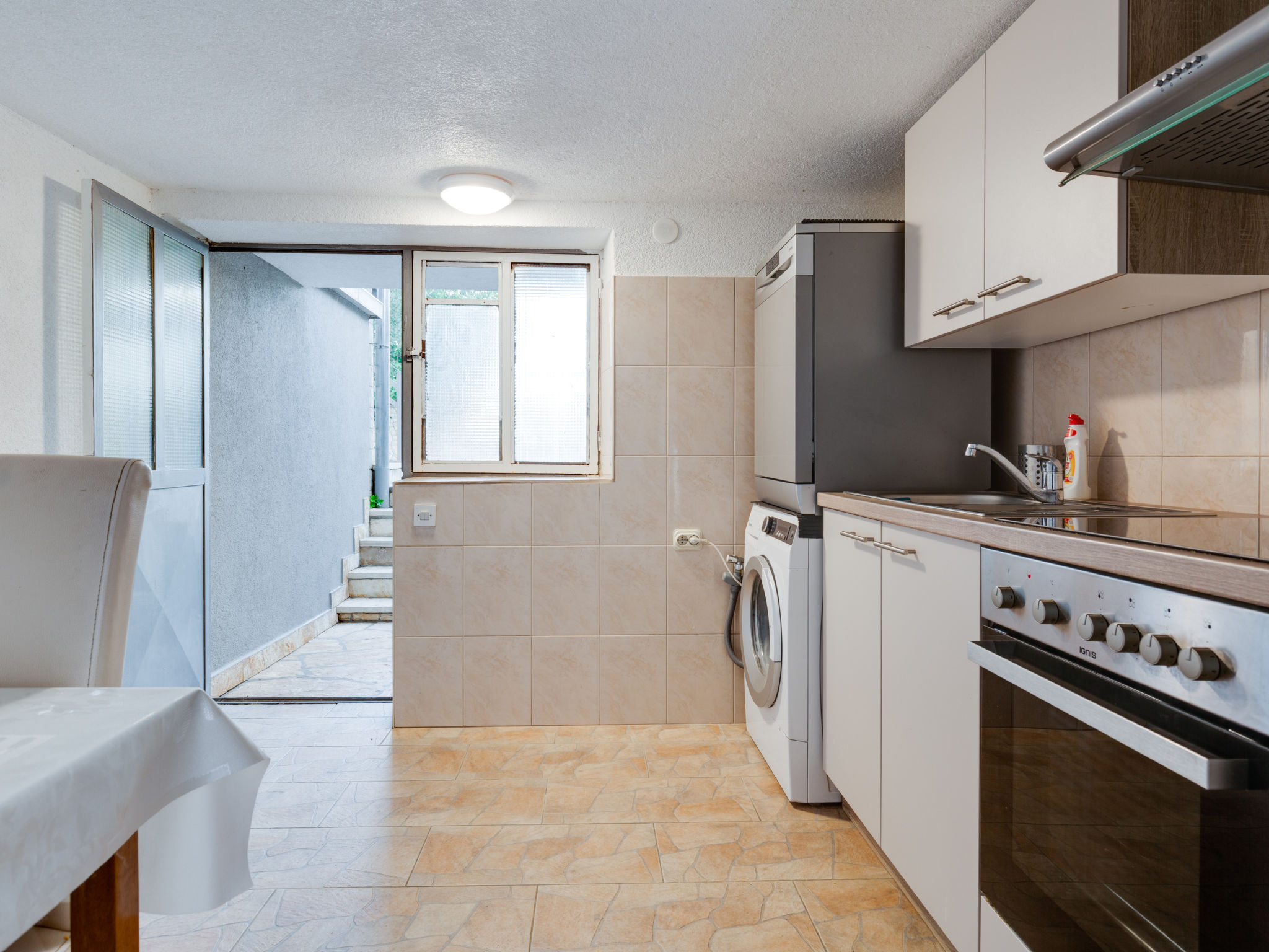 Appartement Relax in Maslenica: 150m van zee met zwembad - foto 26
