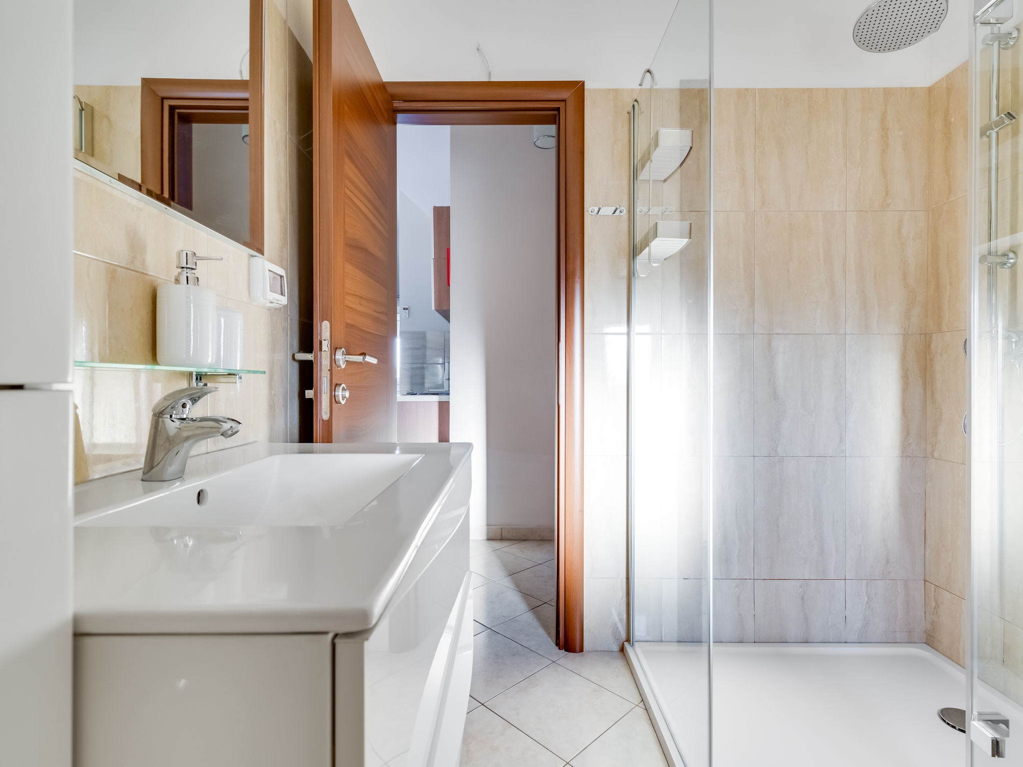 Appartement Relax in Maslenica: 150m van zee met zwembad - foto 14