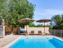 Appartement Relax aan de kust van Maslenica, 150m van strand - thumbnail 1