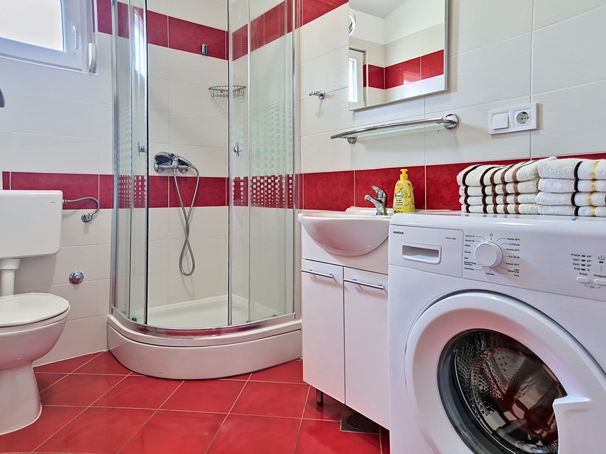 Sfeervol appartement met airco vlakbij zee en strand in Maslenica - foto 13