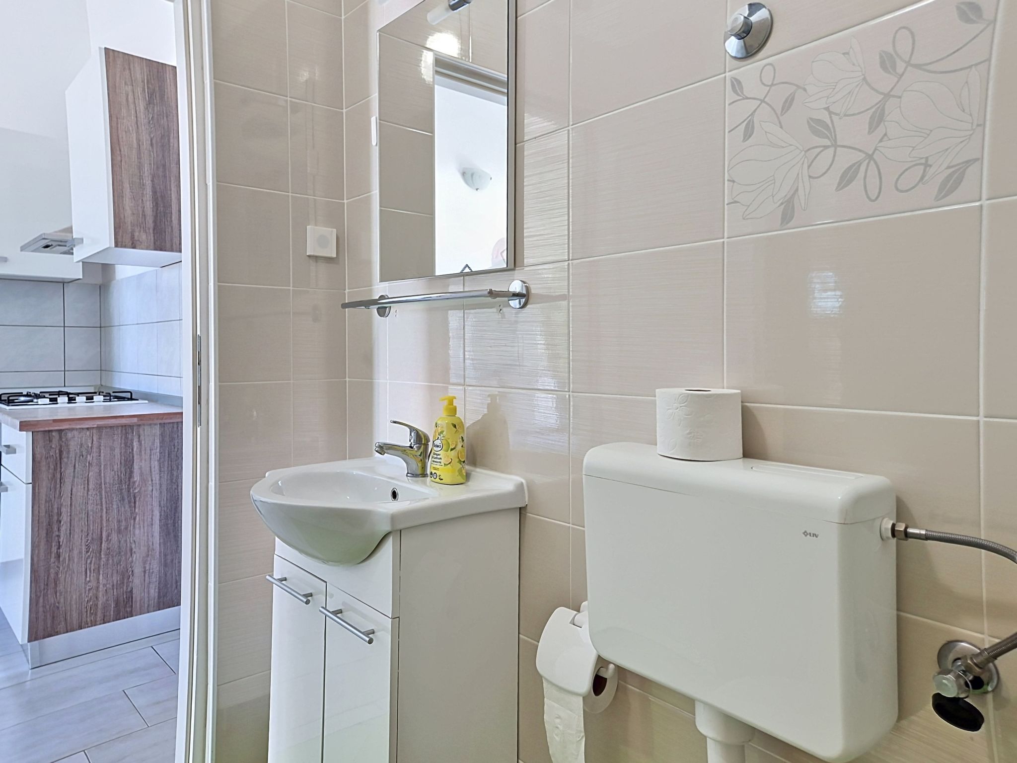 Knus appartement Ivan vlakbij zee en bergen in Maslenica - foto 11