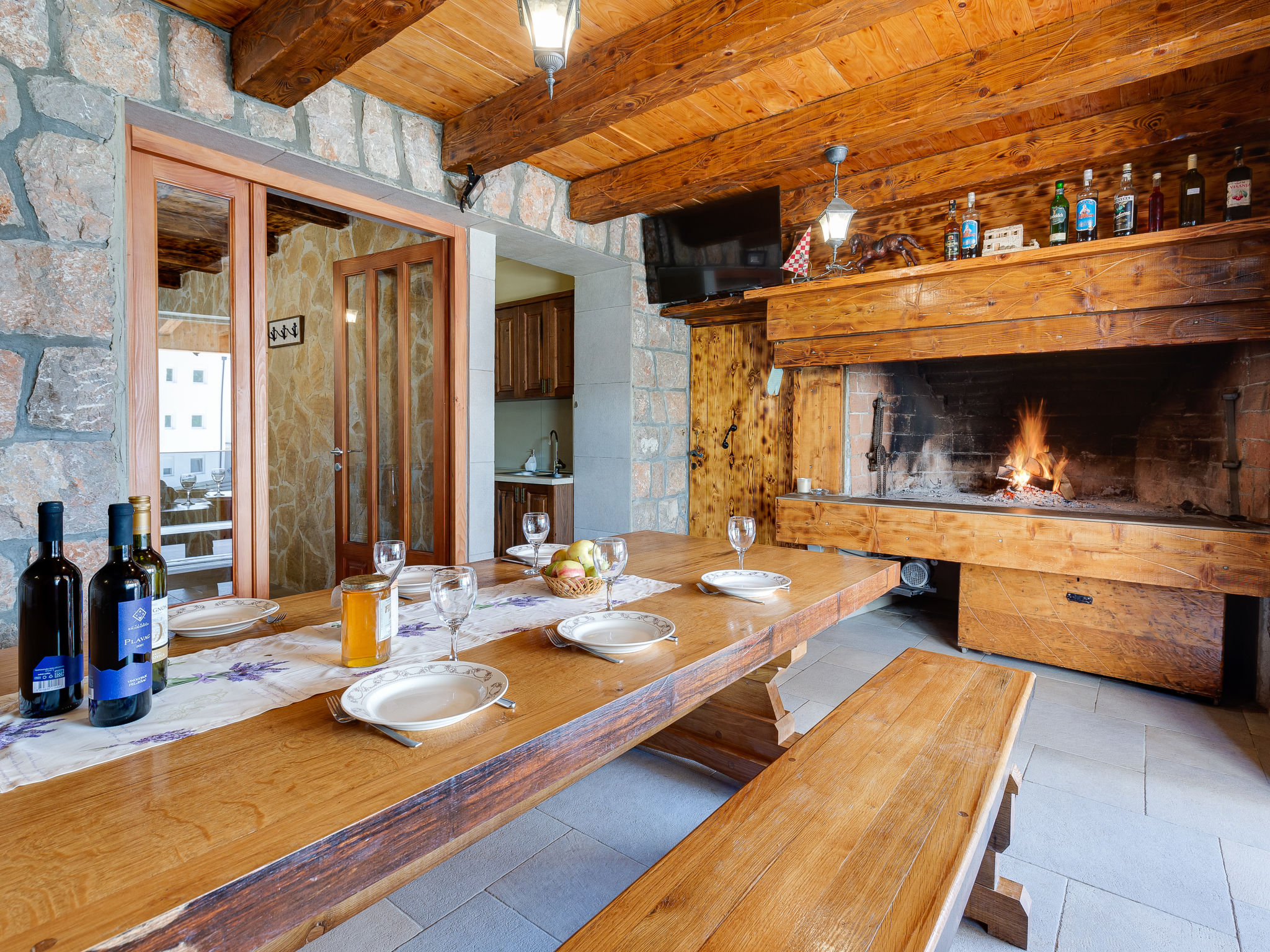 Maison Villa Frane – Cuisine et coin repas, photo 56 sur 92
