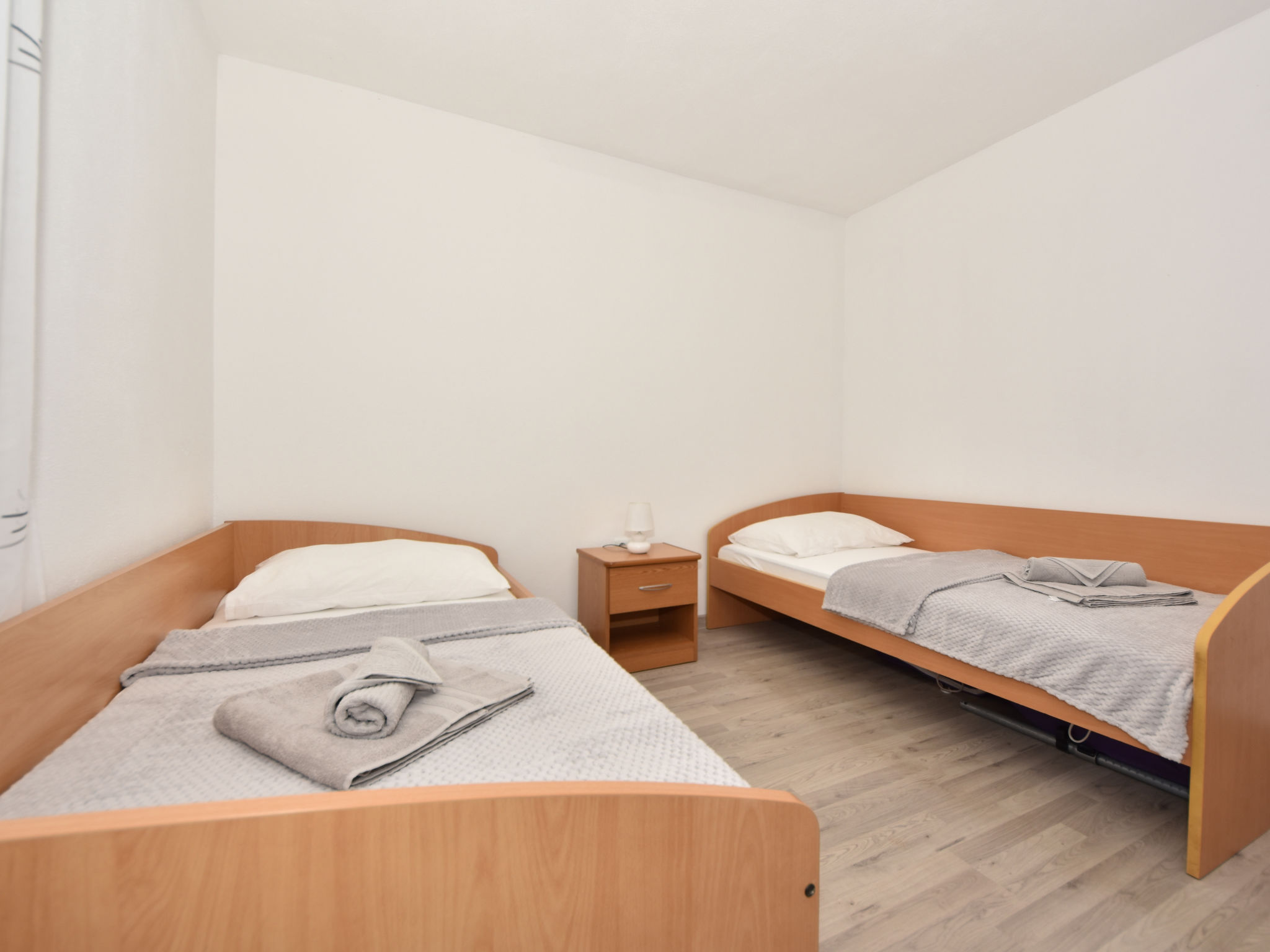 Zonovergoten villa met privézwembad op 130 meter van het rotsstrand in Maslenica - foto 25