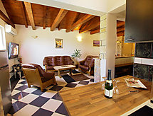 Villa Ana: Vrijstaande woning met privézwembad in de bergen bij Obrovac - thumbnail 4