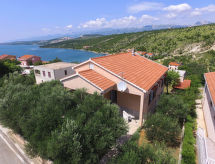 Vrijstaande villa Mia vlakbij zee met omheinde tuin in Novigrad - thumbnail 1