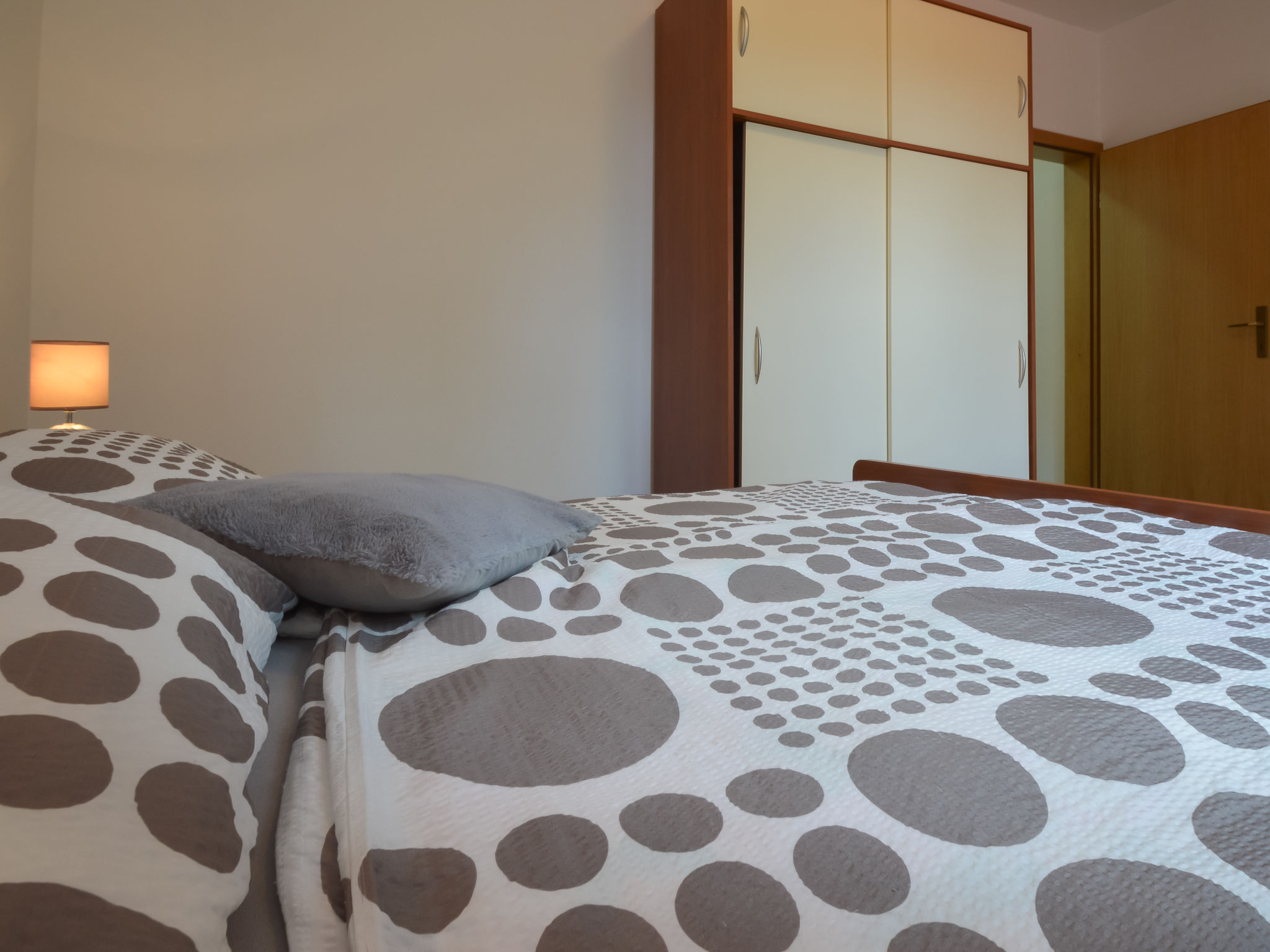 Flatgebouw Mara: direct aan zee in Novigrad voor 6 personen - foto 13