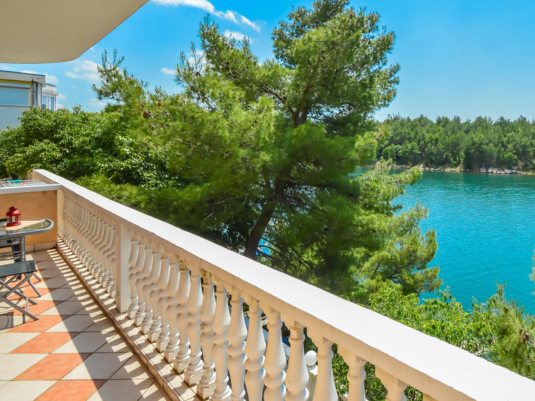 Aan zee: Appartement Mara met zeezicht in Novigrad in Novigrad (Zadar)