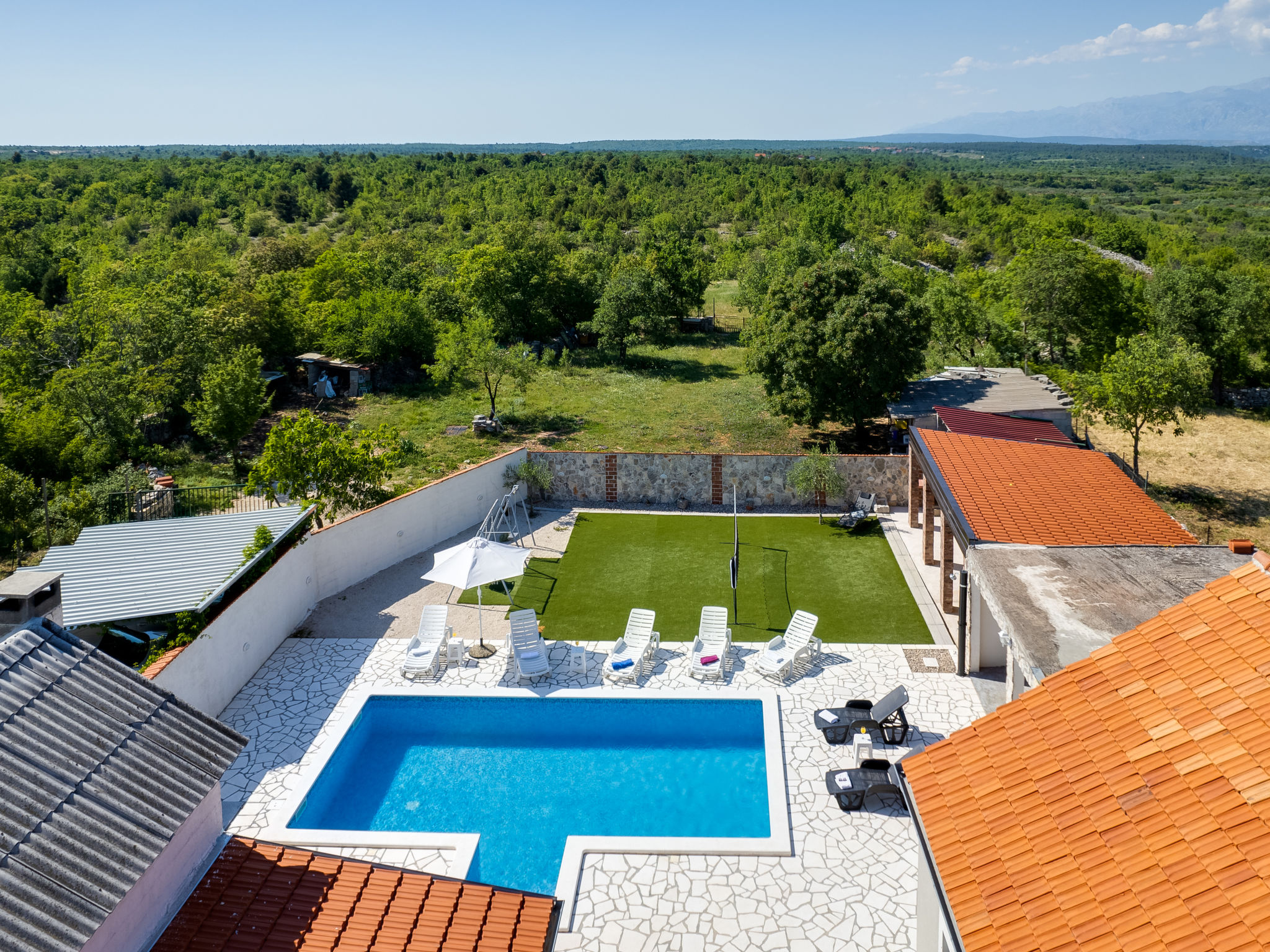 Maison Branka – Piscine extérieure, photo 39 sur 41