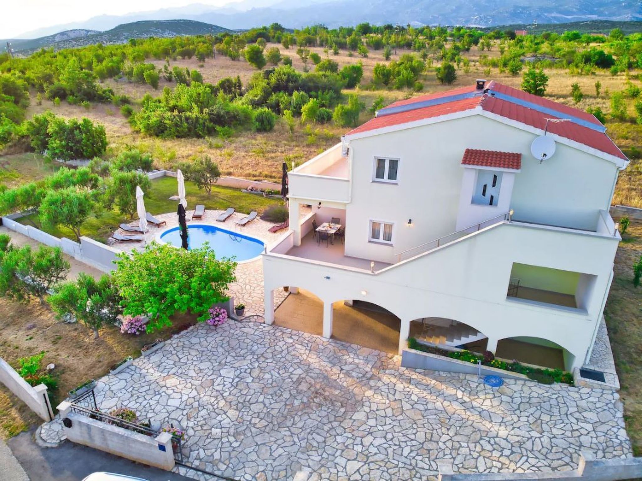 Villa mit herrlichem Meerblick-Drinnen