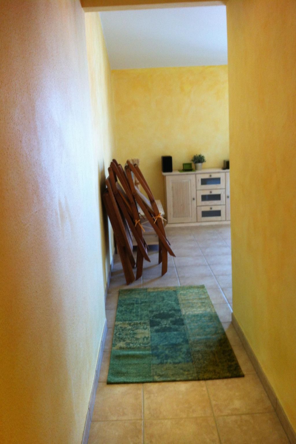 Schöne Ferienwohnung mit Balkon am Meer-Image-tags.info