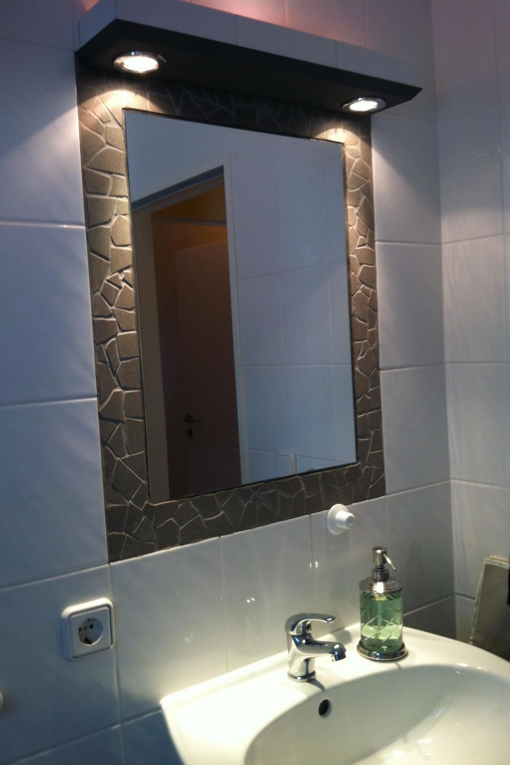 Schöne Ferienwohnung mit Balkon am Meer-Image-tags.info