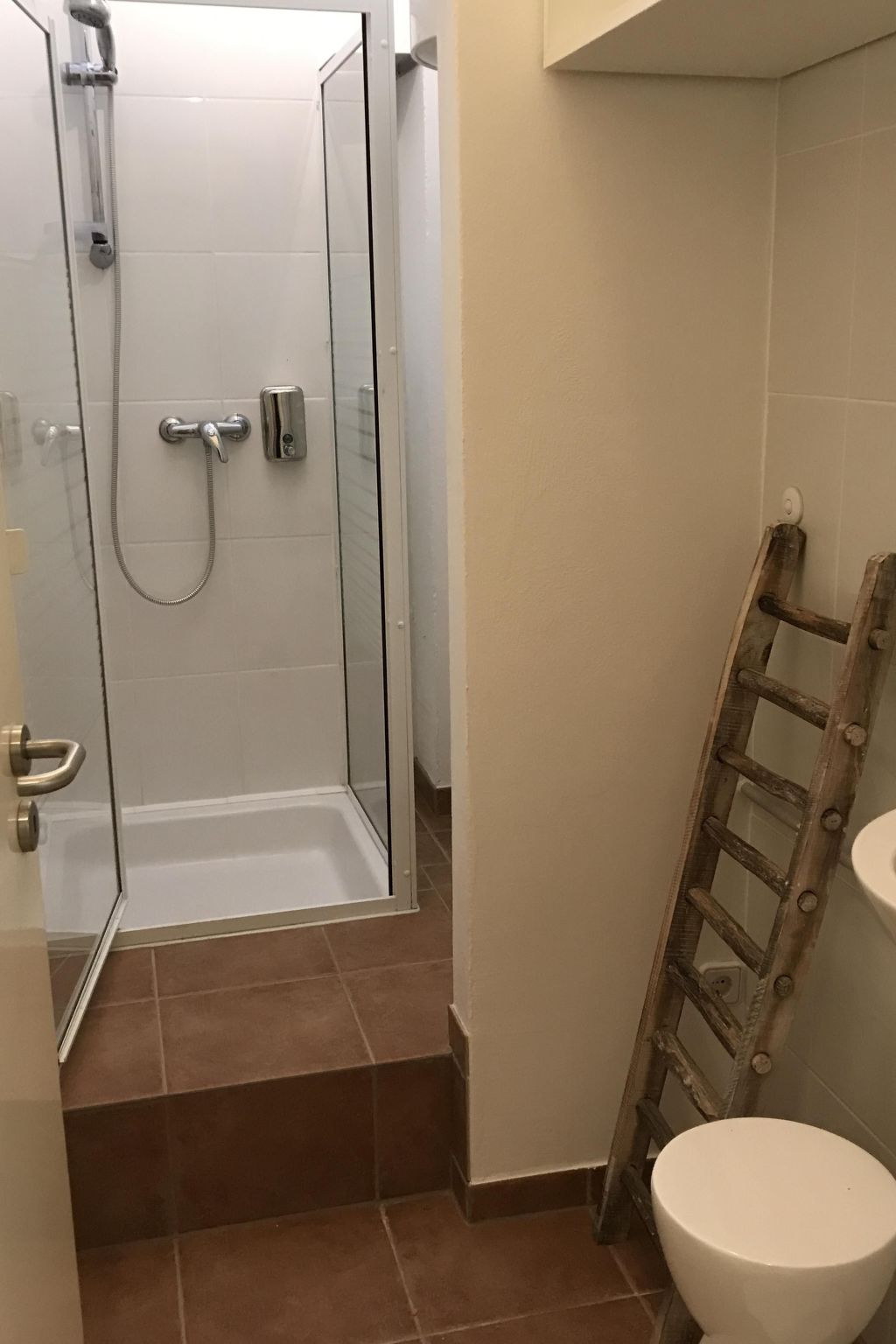 Konoba-Image-tags.info