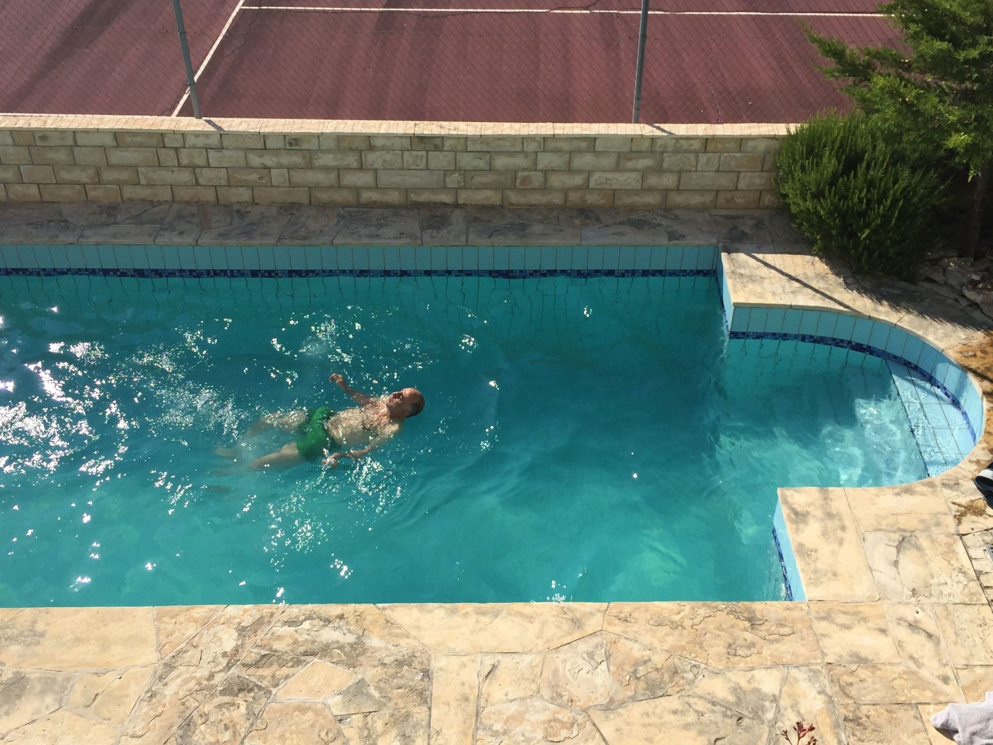 Wohnung in Novigrad mit Möblierter Terrasse