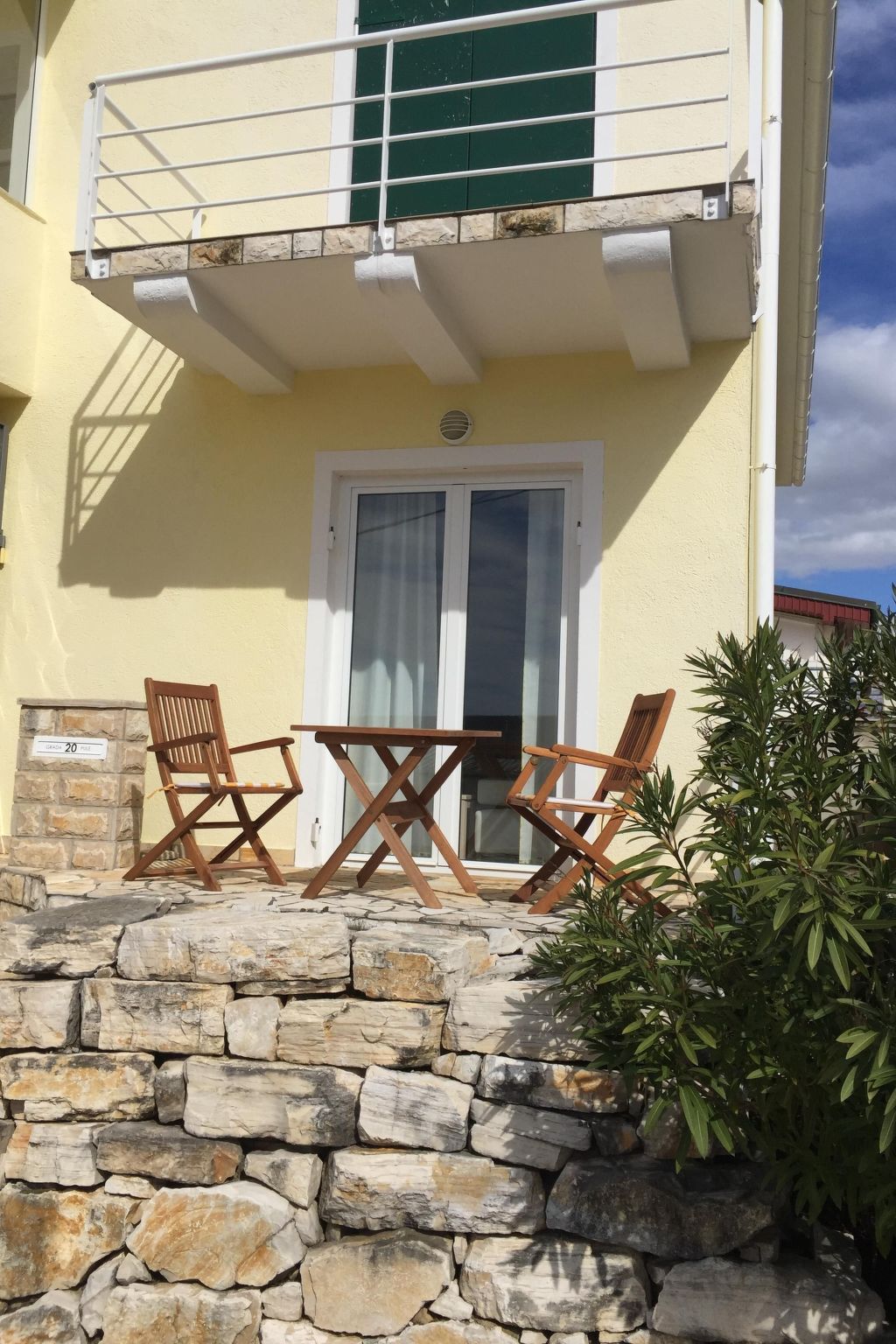 Wohnung in Novigrad mit Möblierter Terrasse-Image-tags.info