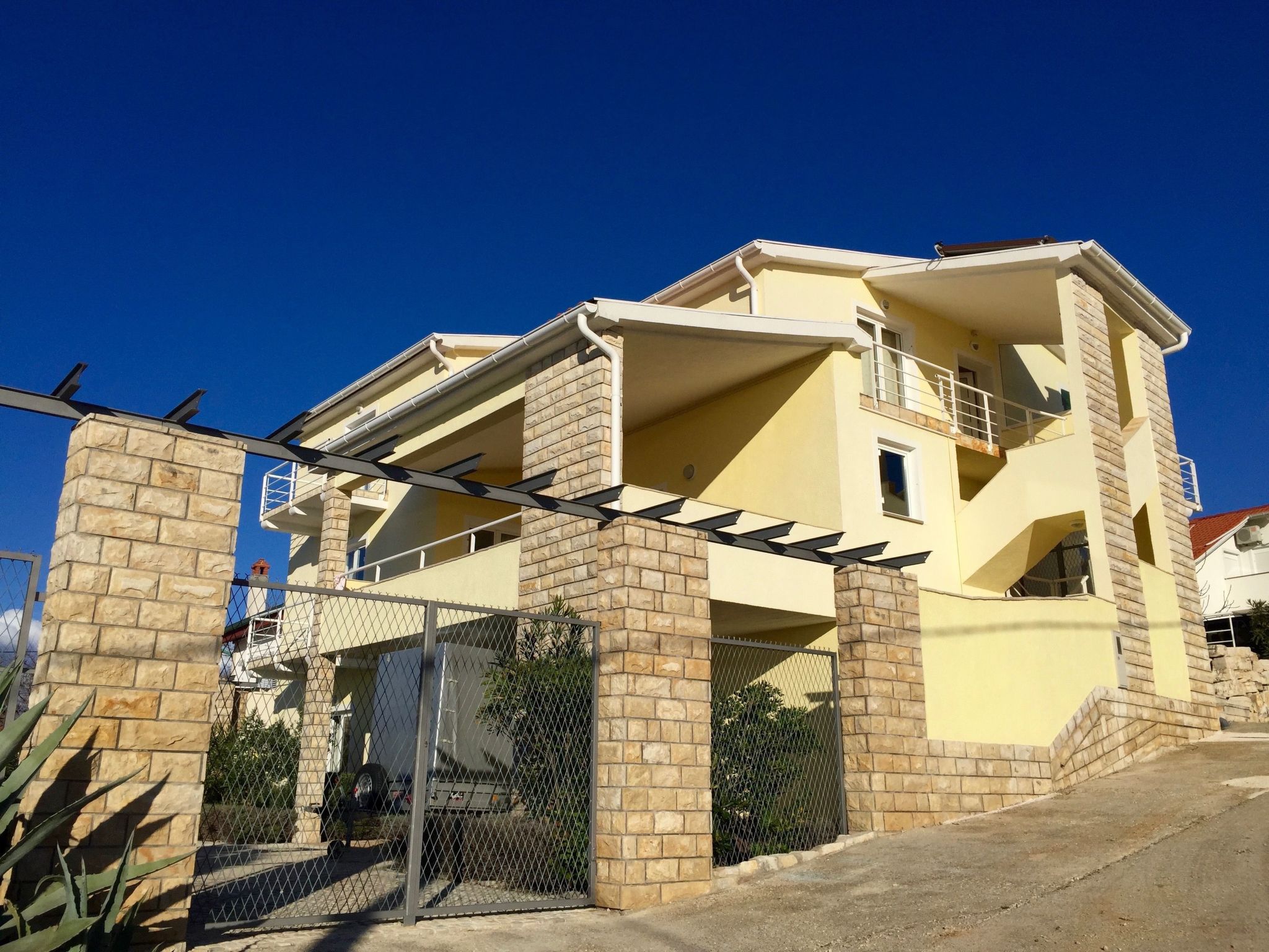 Charmantes Studio mit Balkon und Pool