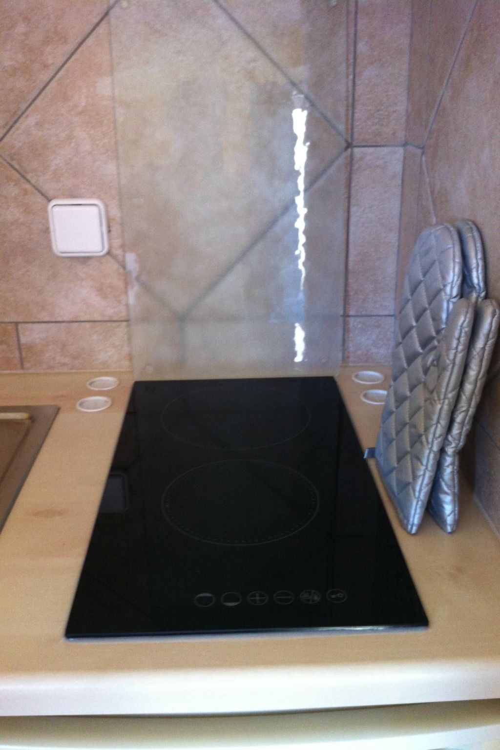 Charmantes Studio mit Balkon und Pool-Image-tags.info