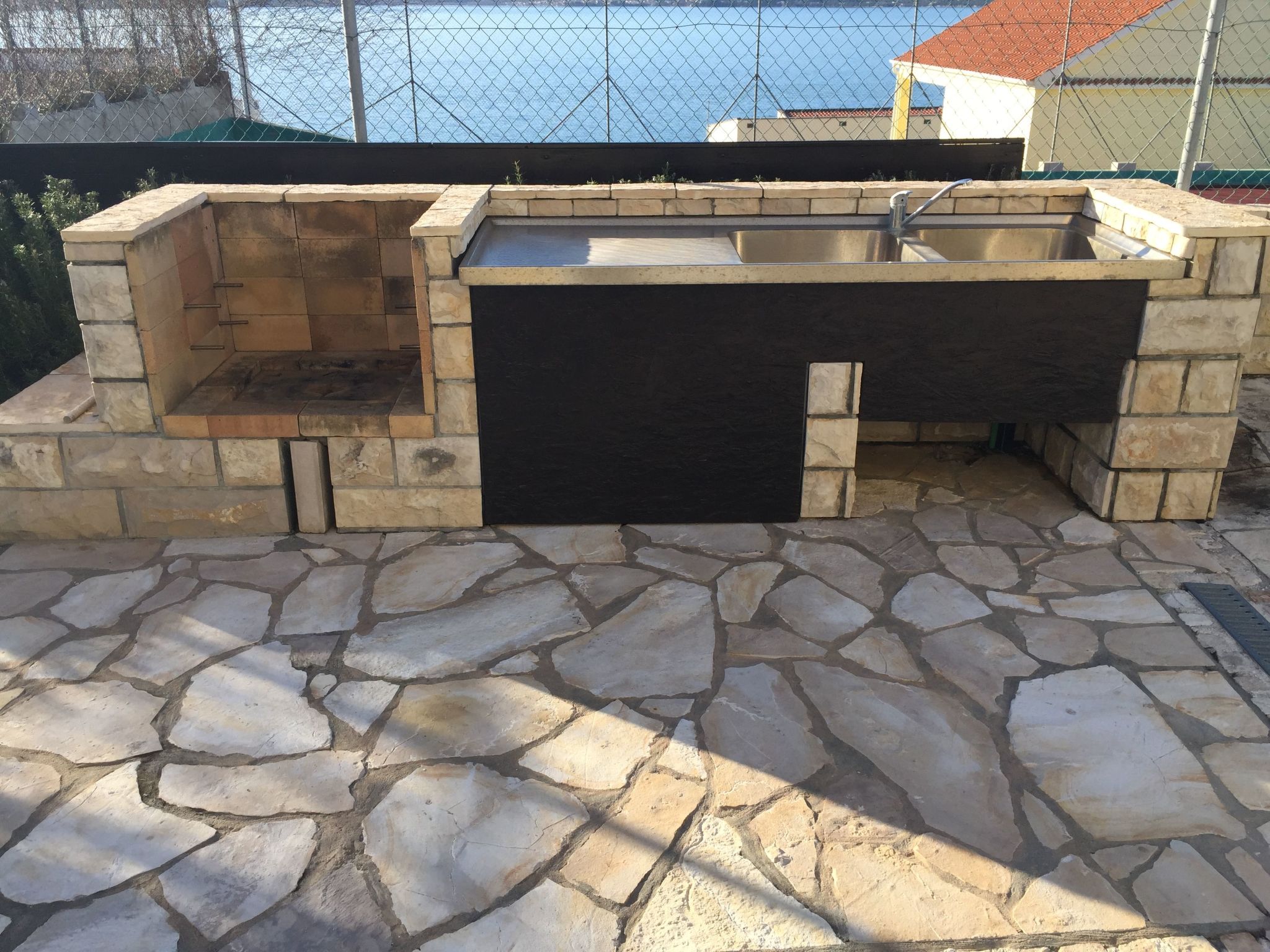 Charmantes Studio mit Balkon und Pool-Image-tags.info