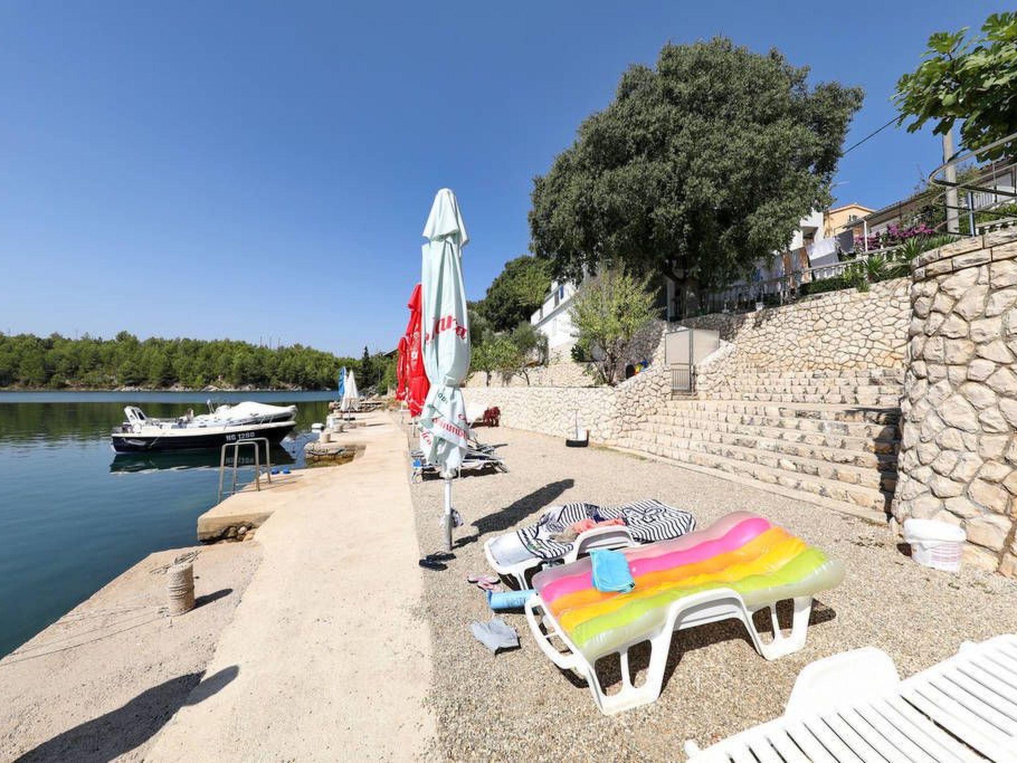 Ferienwohnung-Dedans