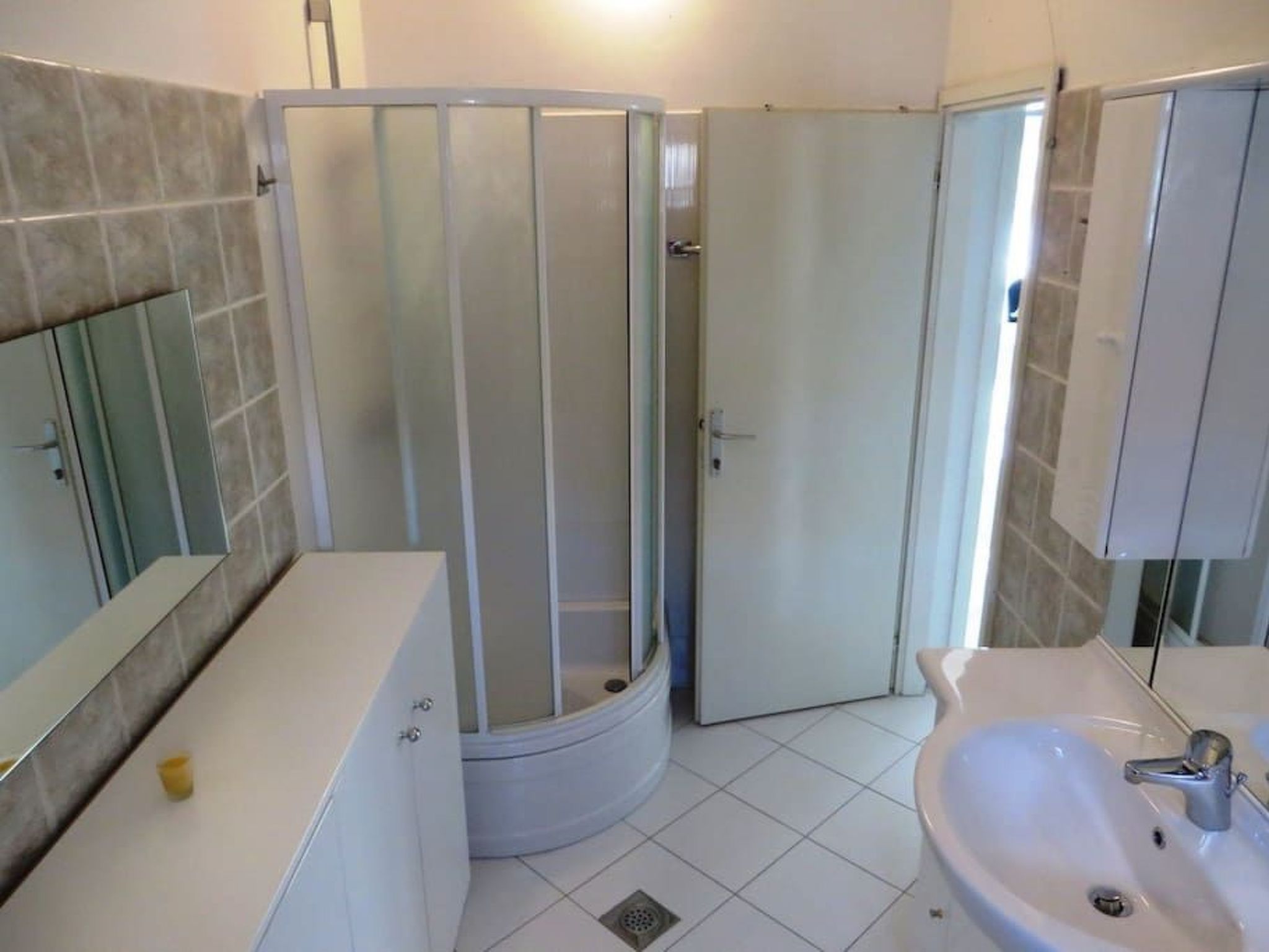 Ferienwohnung-Dedans