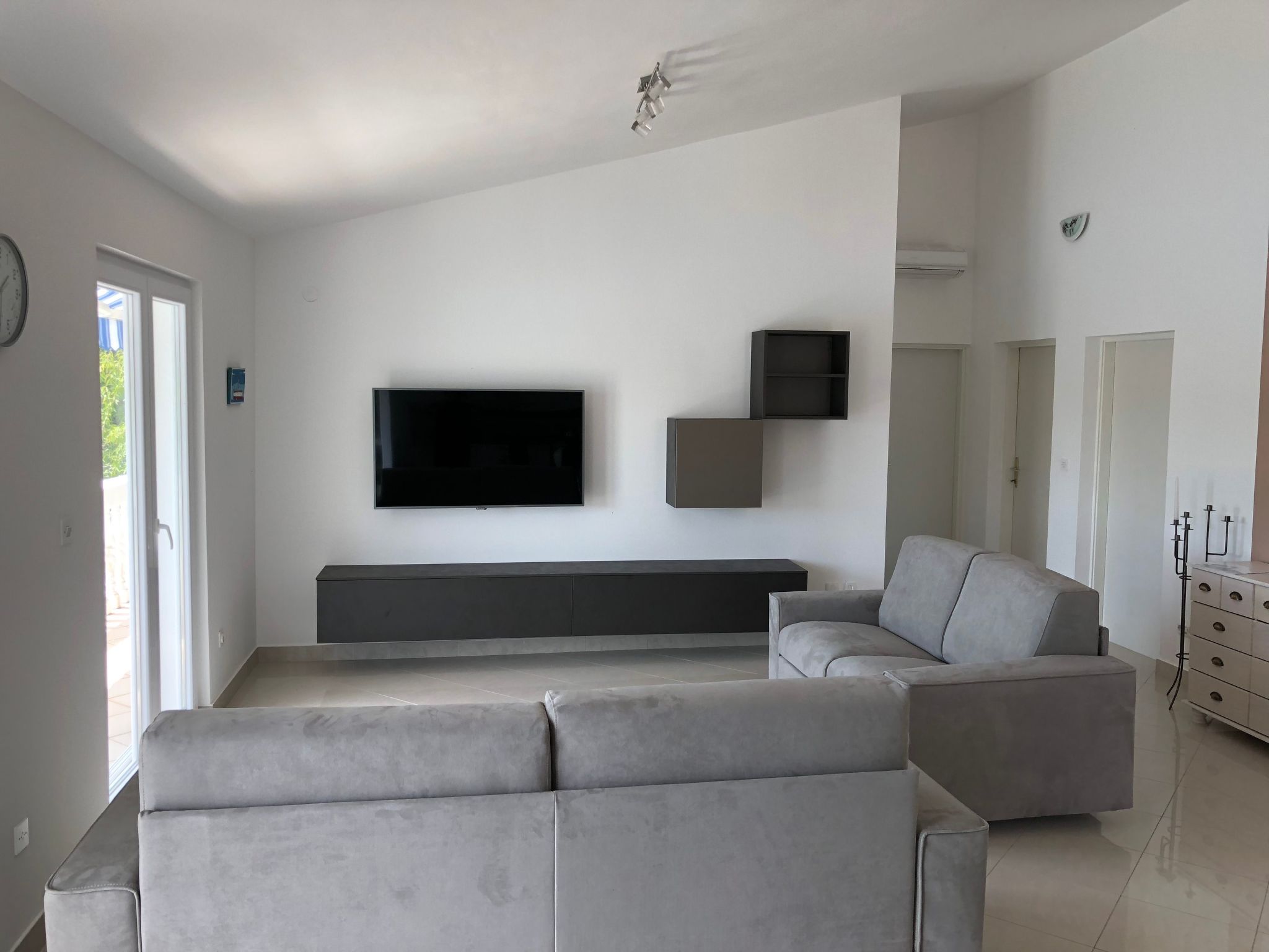 Ferienwohnung-Dedans