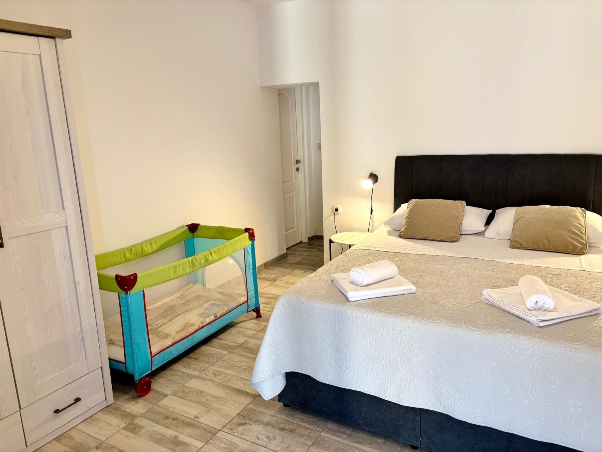 In Posedarje mit großem Garten-Image-tags.info