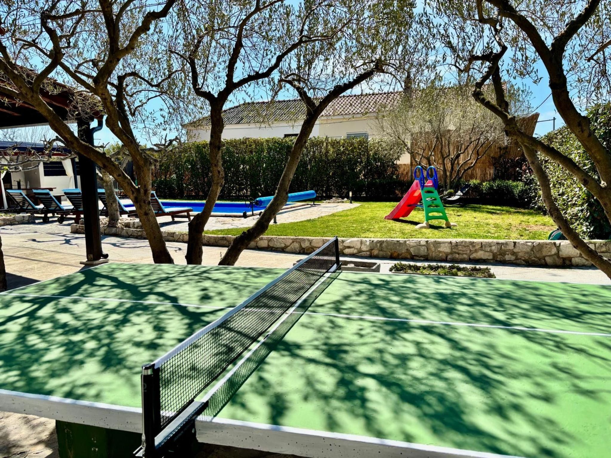 In Posedarje mit großem Garten-Image-tags.info