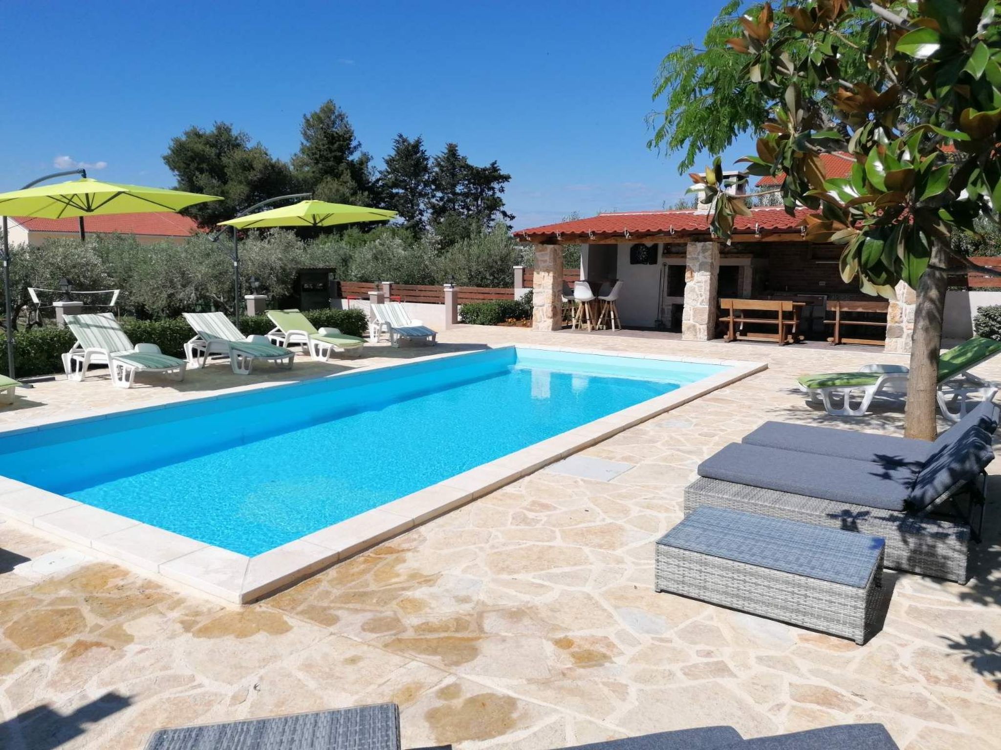 Angenehmes Haus in Posedarje mit großem Garten-Binnen