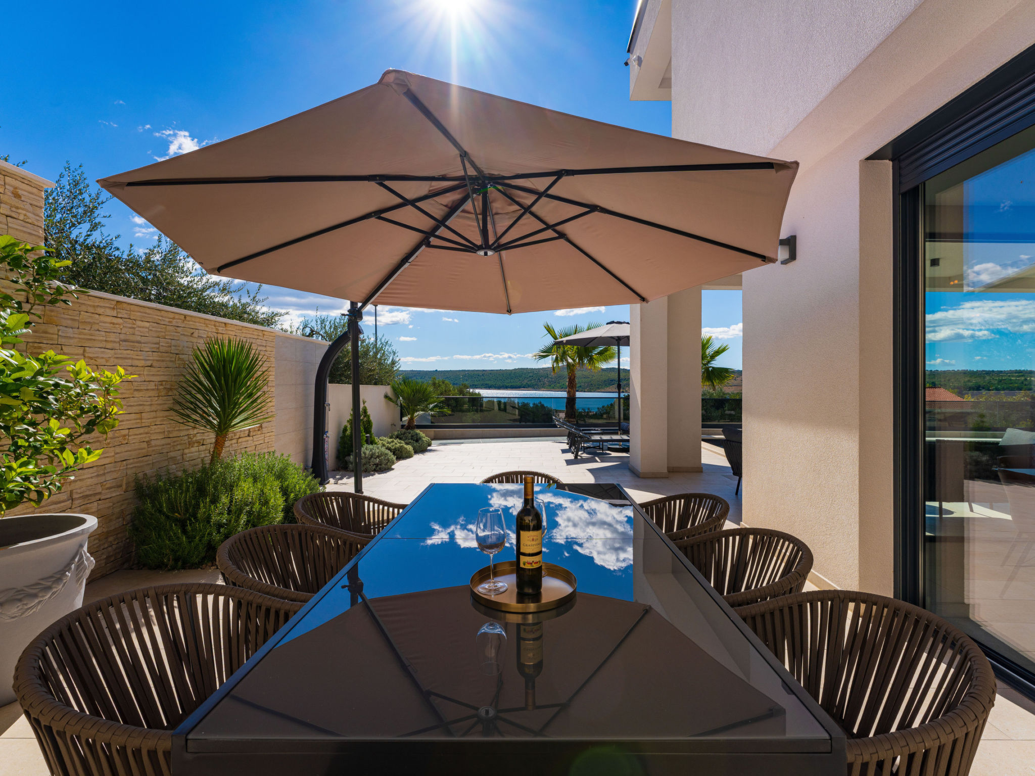  — Terrace (3 of 61)