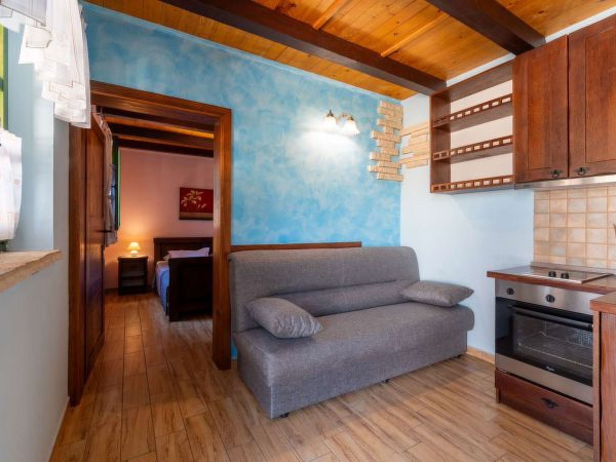 Stone villa Tea with pool - Image-tags.info