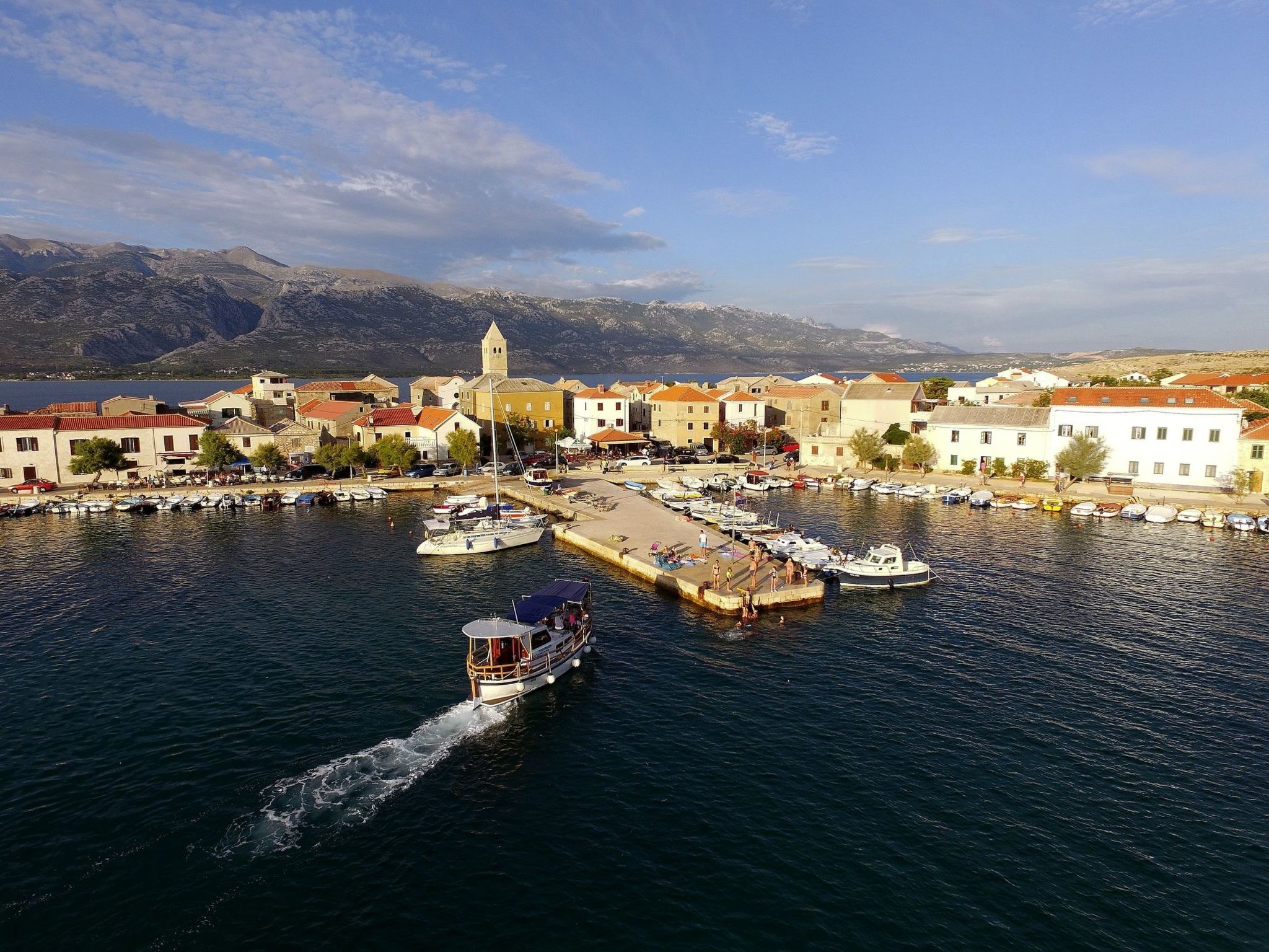 Mediterrane Villa, Pool, Panoramablick aufs Meer-Image-tags.info