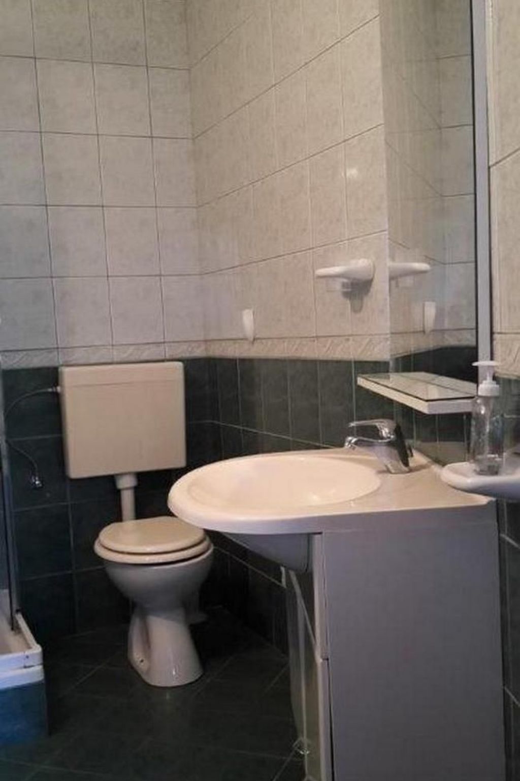 Für vier Personen mit Terrasse-Binnen