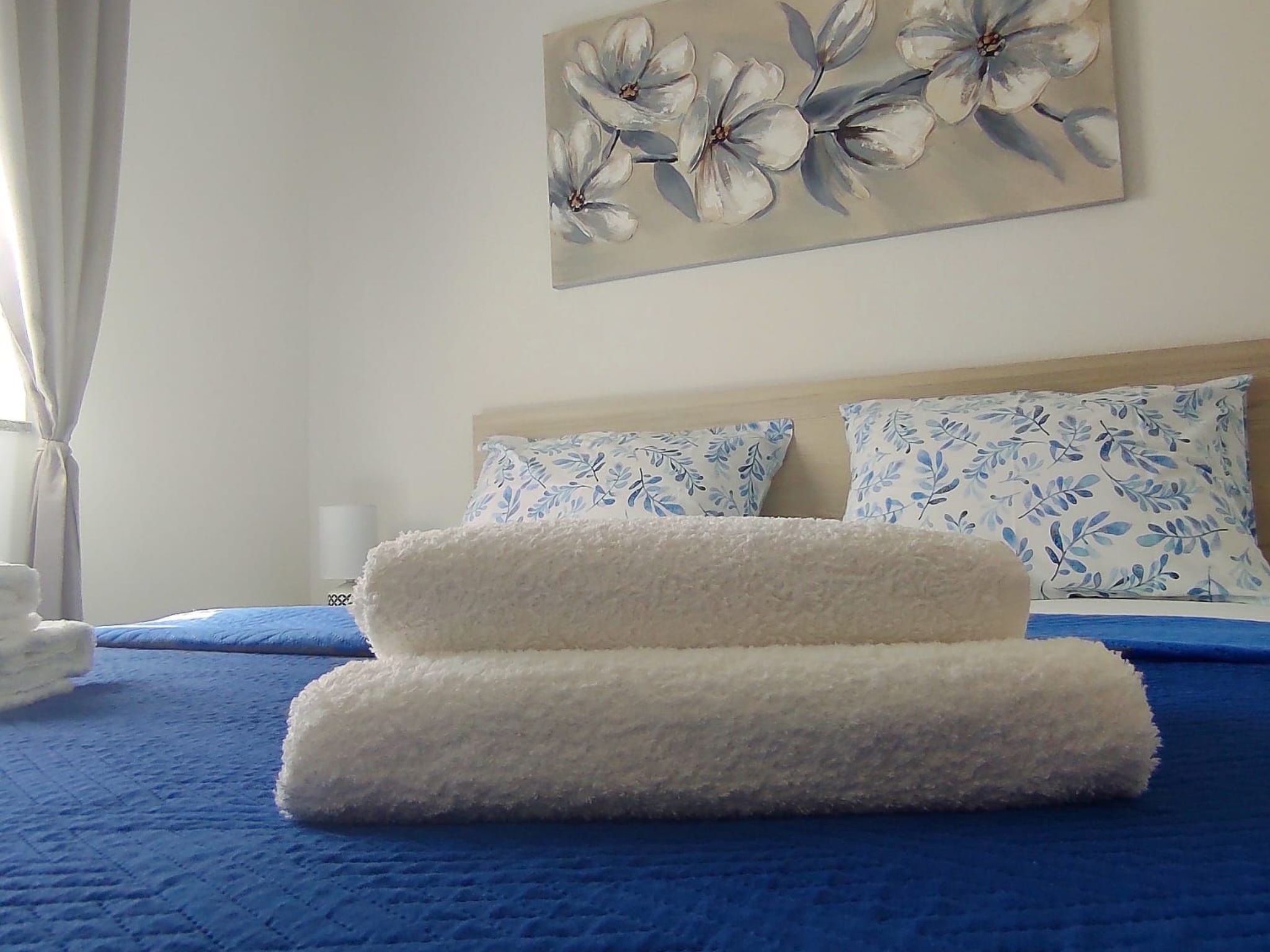 Appartement mit Balkon-Image-tags.info