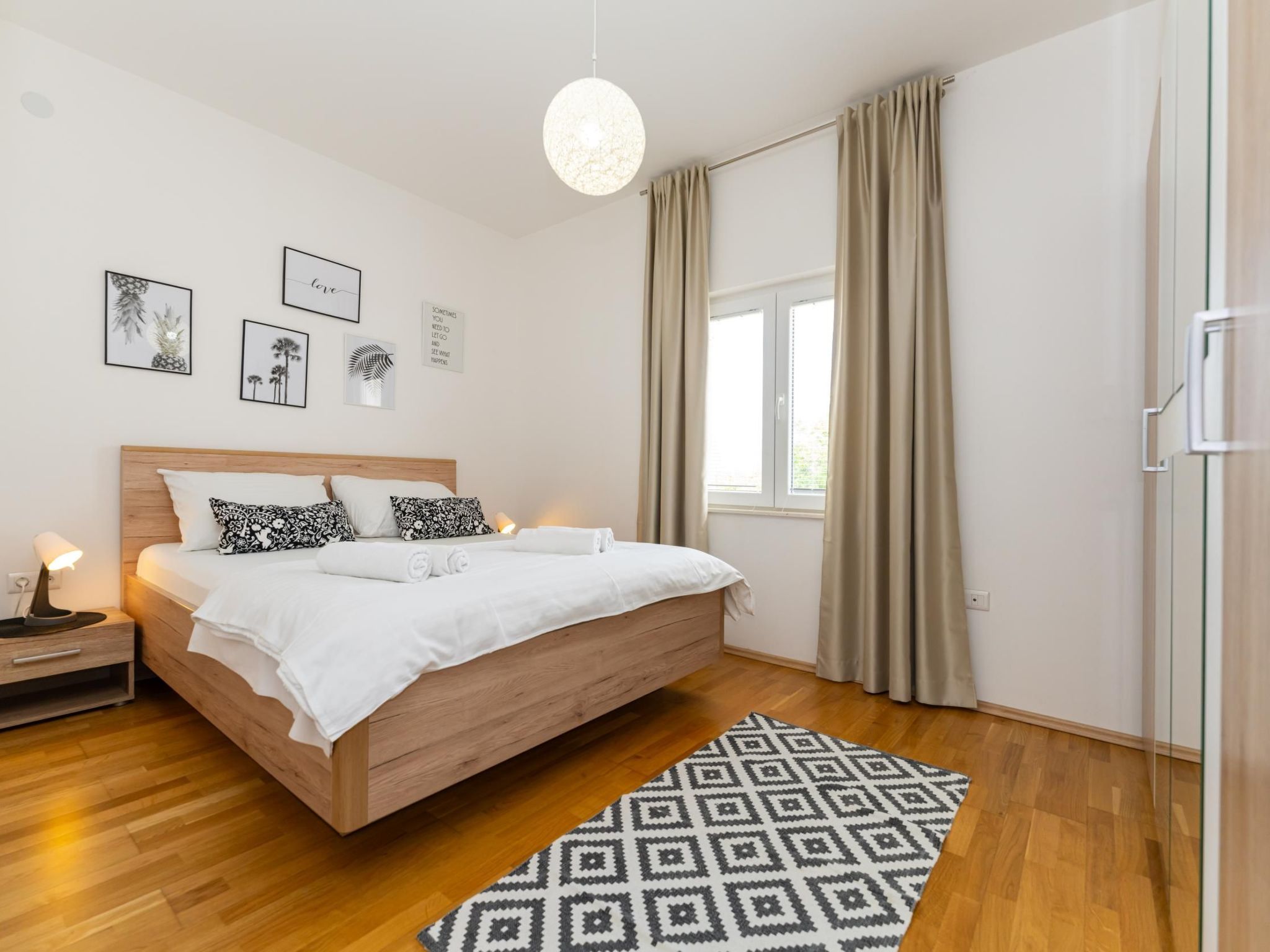 Villa La Pieda-Drinnen