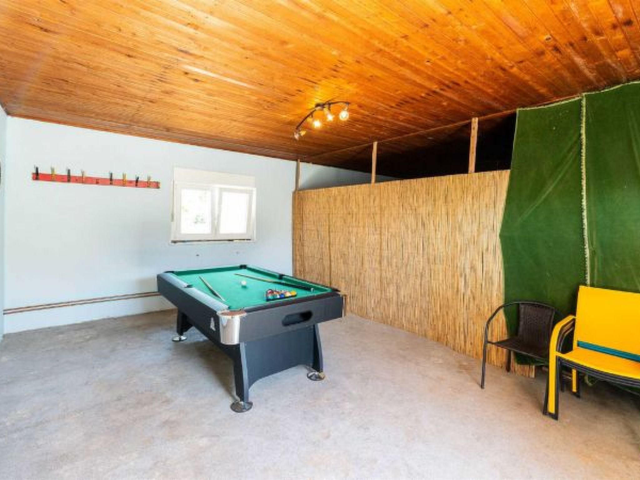 Holiday Home Vesna with pool - Image-tags.info