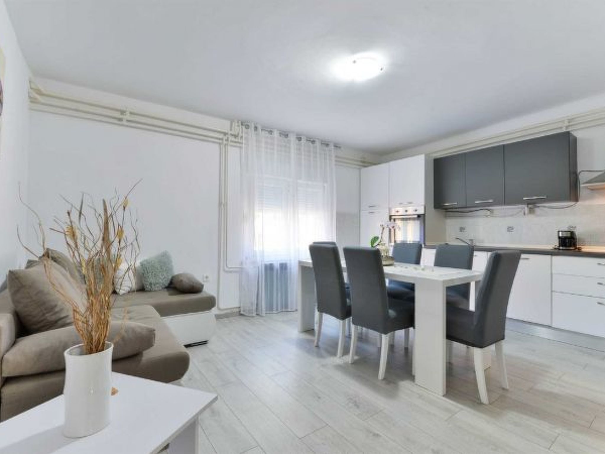 Holiday Home Vesna with pool - Image-tags.info