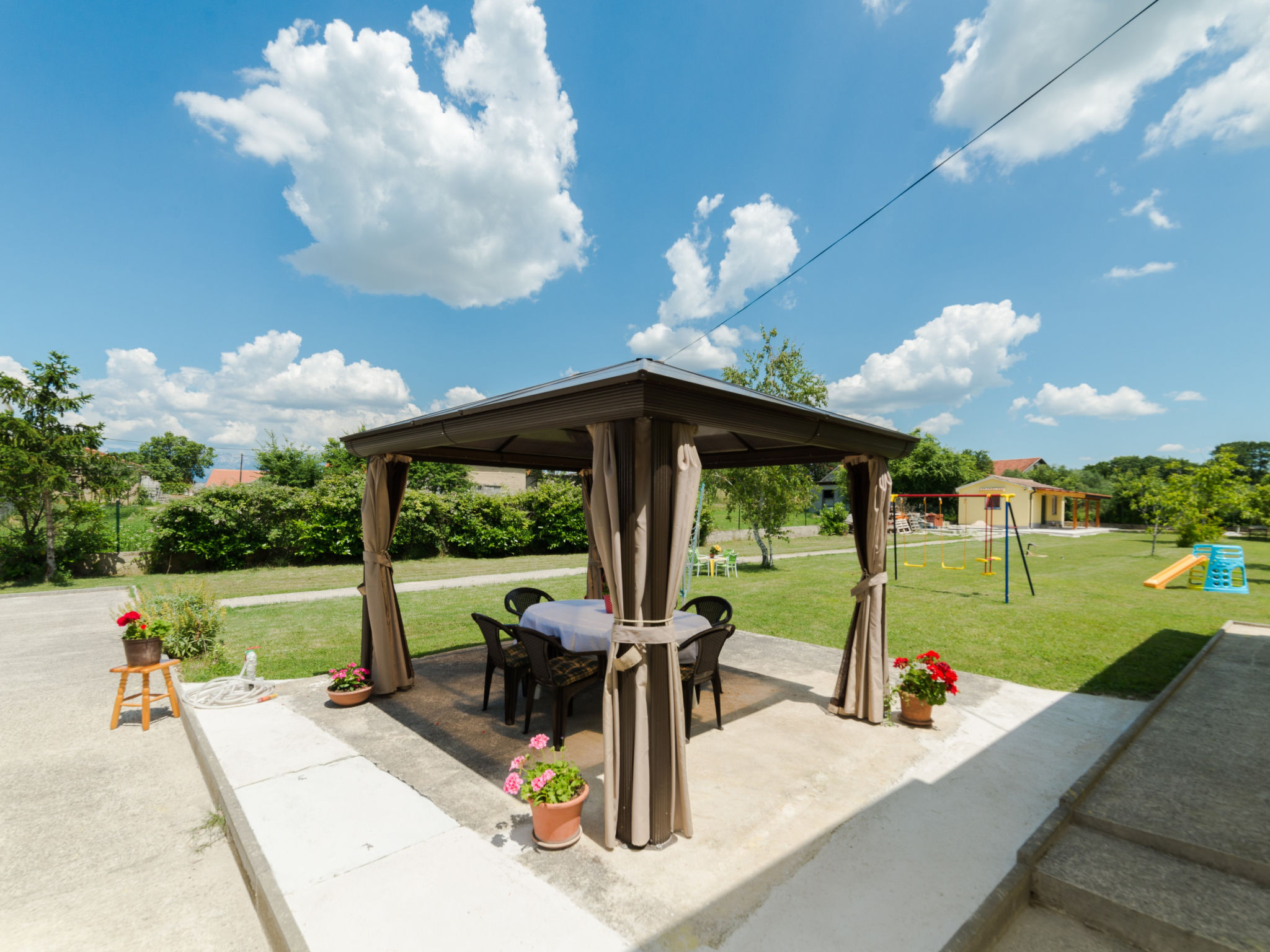  — Terrace (3 of 60)