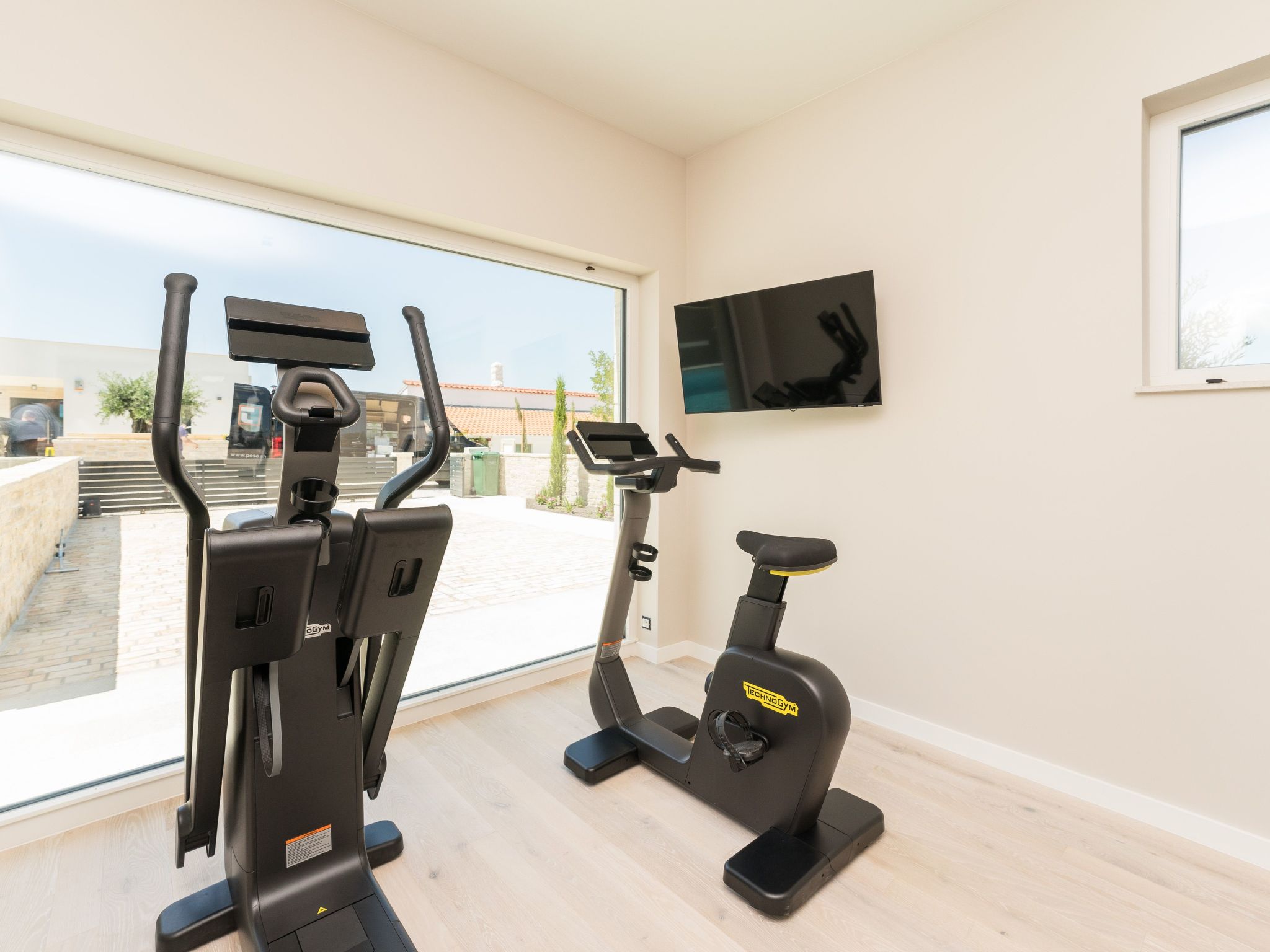 Four Seasons Ljubac-Image-tags.info