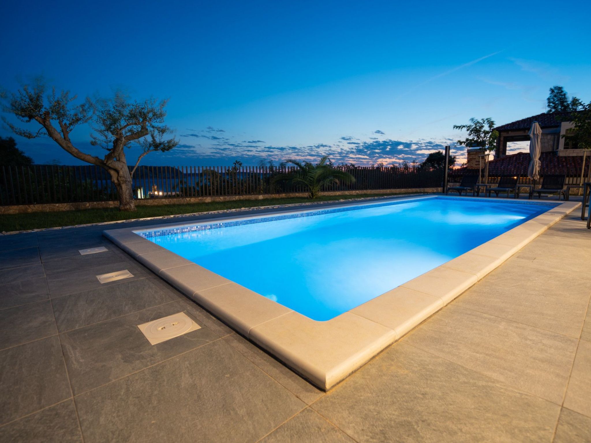 Strandnahe Villa Kara Sevda für 10 Personen-Drinnen