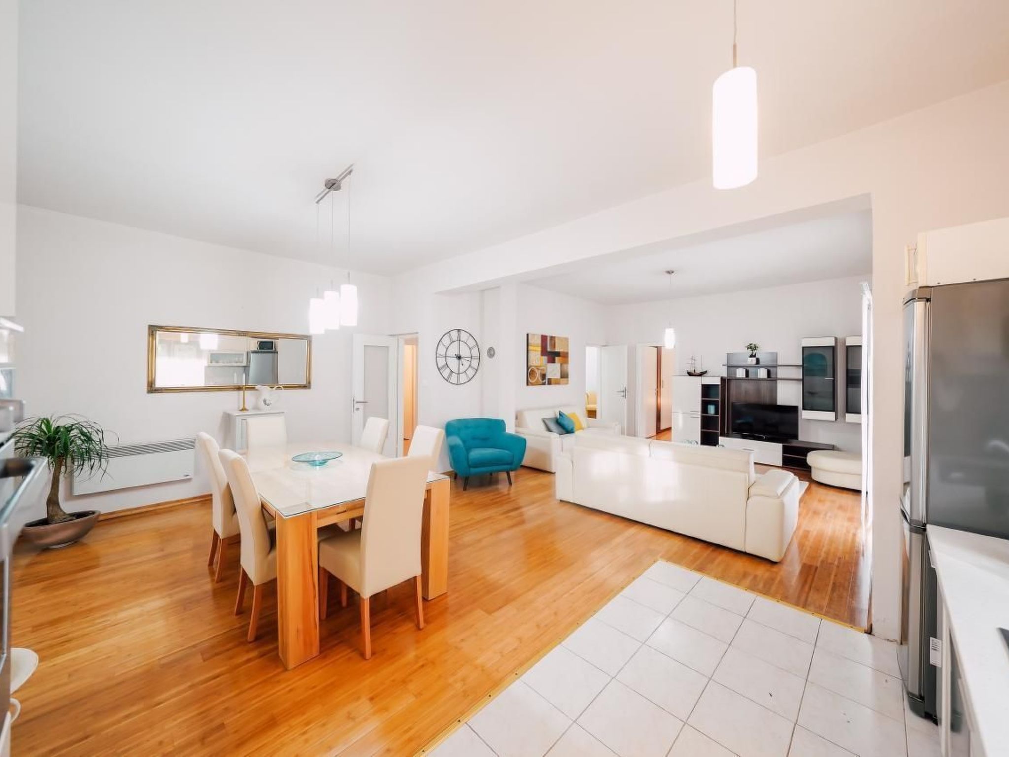 Wohnung mit Whirlpool-Binnen