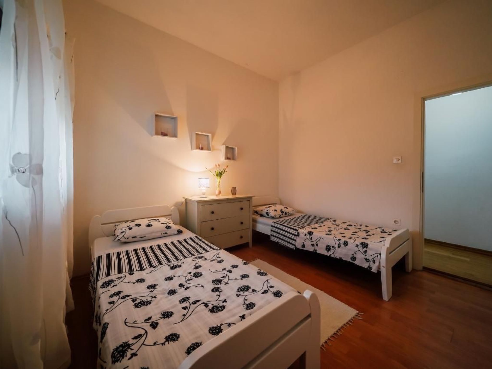 Wohnung mit Whirlpool-Binnen