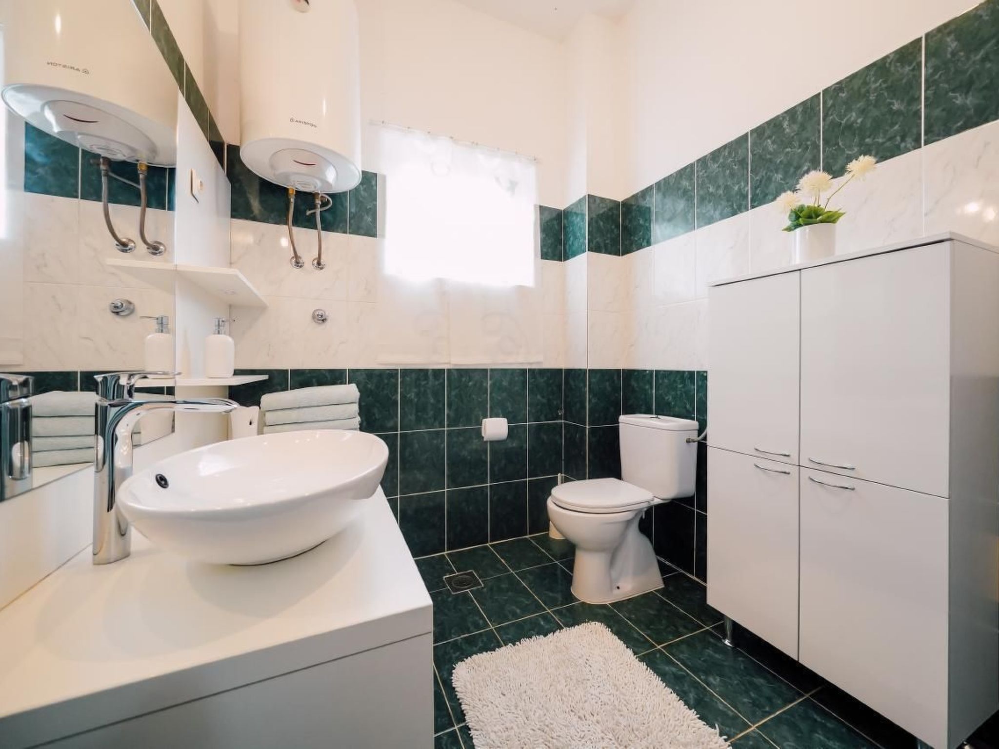 Wohnung mit Whirlpool-Binnen