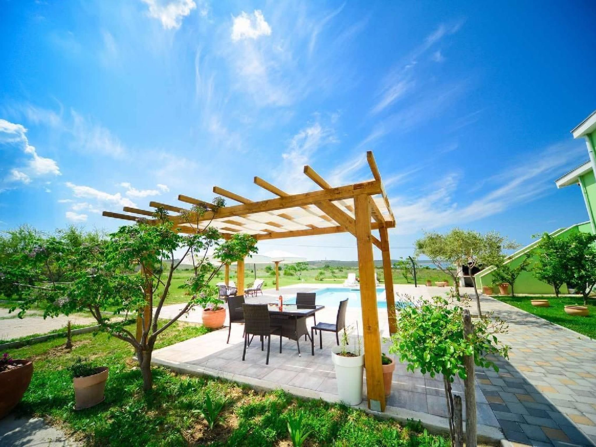 Wohnung mit Whirlpool-Drinnen