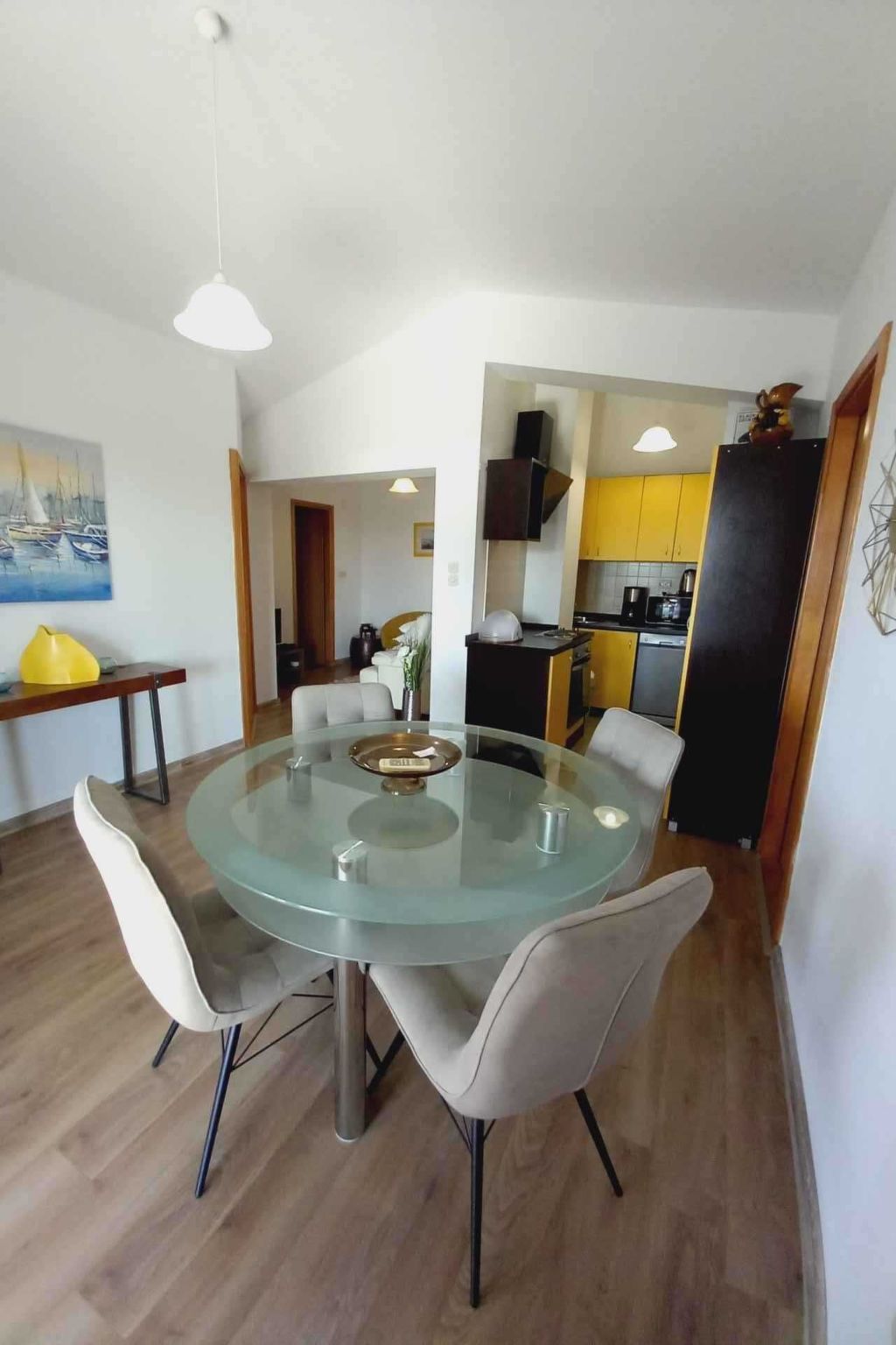 Wohnung mit Whirlpool-Drinnen